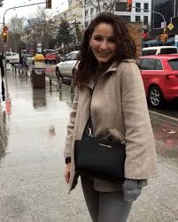 Tek Kelimeyle Mukemmel Turkish Actors Turkish Beauty Turkish Women Beautiful