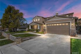 28950 Horner Ln, Highland, CA 92346