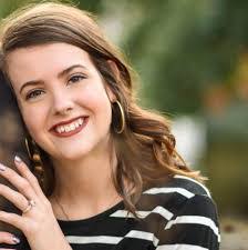 Amanda Hockaday's Instagram, Twitter & Facebook