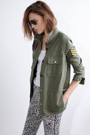 Epingle Sur Street Style