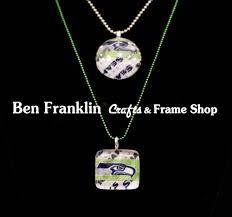 Easy Seahawks Glass Tile Pendant Tutorial Pendant Tutorial Seahawks Crafts Diy Pendant Necklace