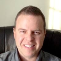 Robert Pineault's Instagram, Twitter & Facebook