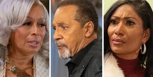 Night Always Comes' Review: Vanessa Kirby Gets Put Through the Wringer in  Netflix's Grim Neo-Noir Odyssey