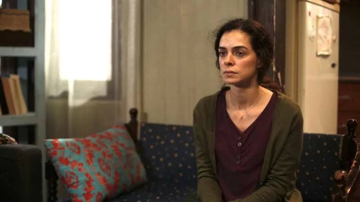 La forza di una donna, anticipazioni 12 dicembre: l'avvocata Kismet cala la  maschera e dice a tutti chi è