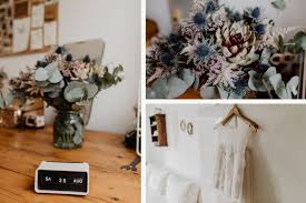 In this historic city, you can explore the old castle square and the. Vintage Scheunenhochzeit In Braunschweig Julia Stiller Photography