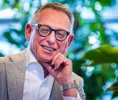'carlo van lienden, you are an ironman!' het zijn woorden die al 5 jaar door mijn hoofd spoken. Anp Hoofdredacteur Gaat Journalistieke Tak Talpa Leiden