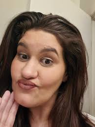 Pragya went with option 1 ... 🤣🤣🤣🤣🤣🤣🤣🤣 she is embarrassed to go to  girls salon to get the upper lip done so wearing a mask is the best option  for her 🤣😂😂🤣😂😂😂😂