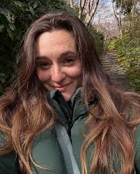 Sabrina Davidson (@sanadawei) · Instagram 照片和视频