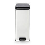 Nelson cabinetry offers outstanding quality and support to reduce cost, improve deliverability and speed up the development or remodeling of your kitchen or bathroom. Curver Deco Slim Stainless Steel Effect Plastic Rectangular Kitchen Bin 40l Diy At B Q