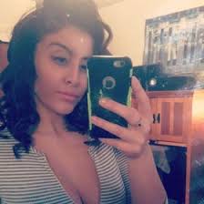 Tianna Holmes (tiannaholmes)