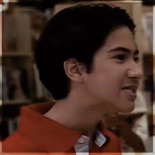 papapogi nanaman yan sha @prattyprats #johnprats #gmik #yuan #90s  #90sthrowback #fyp #foryou #foryoupage #nocopyrightinfringementintended  #stfgmikri #viral