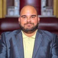 30+ "Derek Almeida" profiles