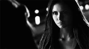 4.16 TVD Quando vi Elena desligando a humanidade achei que ela ficaria bem  parecida com a Katherine o que não foi o caso como a...