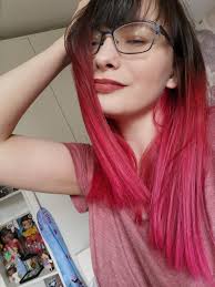 Another thing that can occur is 'hot' roots. I Dyed My Hair Red Today But It Came Out This Bright Pink Colour Any Tips On How To Darken It Thank You Fancyfollicles