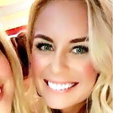 Katie Morris (@katemorris__)