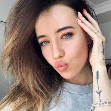 Какие татуировки у нади дорофеевой из группы время и стекло, расположение, значение? Nadya Dorofeeva Ogolilas Pokazav Tatuirovki V Pikantnyh Mestah Chto Budet Dalshe