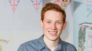 Bake Off star Andrew Smyth reveals he and fellow contestants still talk  every day