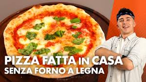 Maybe you would like to learn more about one of these? Pizza Margherita Fatta In Casa E Senza Forno A Legna La Regina Youtube