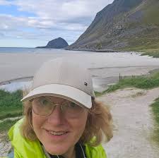 Maryna Komarnytska (@maryna.komarnytska) • Facebook