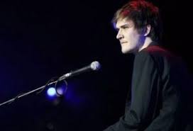 And obviously, burnham is, too. Bo Burnham Height Age Girlfriend Biography Net Worth Family More
