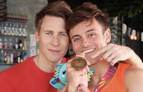 In a thrilling finale, the british pair watched from the sides as cao yuan and chen aisen conducted their last dive before erupting into wild celebrations when they realised they had pinched the gold away from china, who have dominated the event. Tom Daley Says He And Dustin Don T Know Which Of Them Is Their Child S Biological Dad