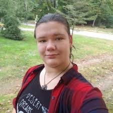 Tara Luce's Instagram, Twitter & Facebook