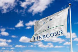 Veja o significado da bandeira do uruguai. Mercosul Faz 30 Anos E Expoe Divergencias Entre Uruguai E Argentina A Critica De Campo Grande Mobile