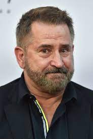 Il lungometraggio è prodotto dal premio oscar ed emmy, mark johnson (breaking bad, rain. Bad Blood On Netflix Cast Who Is In The Cast Of Bad Blood Tv Radio Showbiz Tv Express Co Uk