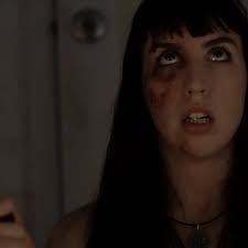 🕯The Summoning🗡 what's in the tub?!?!🛁 Late night asherposting while I  ponder about how my love of exorcism/possession as a genre was informed by  a) being raised catholic and b) experiencing incredibly