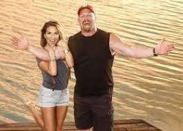 Contestants christine whalen and wendi aarons appear on ask me another at the paramount theatre in austin, texas. Redneck Island Back On Cmt With Jessie James Decker Stone Cold Steve Austin Empty Lighthouse Magazine