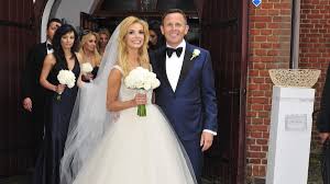 Lenitif sukienka midi z ozdobnym dekoltem. Izabela Janachowska Slub Szczegoly Ze Slubu I Wesela Izabeli Janachowskiej Polki Pl