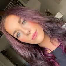 Jasmine Cummings's Instagram, Twitter & Facebook