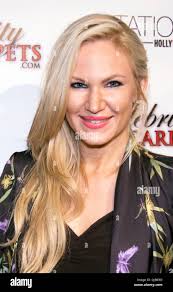 Jennifer woods hi-res stock photography and images