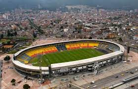 Fue inaugurado el 10 de agosto de 1938 con una capacidad inicial de 10 000 espectadores, con motivo de los juegos bolivarianos que celebraron la ciudad, tras. Pin Em Estadios Del Mundo World Stadiums