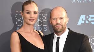 However, we do have some deets on jason statham's dating life. Rosie Huntington Whiteley Announces She S Pregnant Jason Statham To Be A Dad See Her Baby Bump Entertainment Tonight