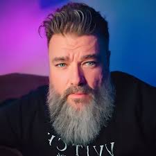 A DOGE member resigns after the WSJ uncovers his racist Twitter account &  is promptly re-hired.