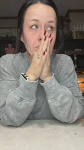 Please know you are not alone if you are struggling 🫶🏼 Todays coffee was  toasted marshmallow, butterscotch toffee. Dragup coffee code QUEEN.  Skinnymix code QUEENKT. #bariatric #vsg #weightloss ...