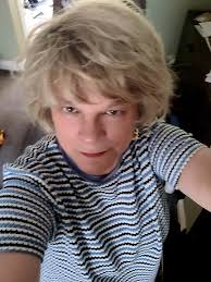 Hi everyone. My names Paula.im 60 yrs old.i have 2 grown up sons.i also  have ME fibromyalgia had this 21 years.im 3 years divorced from a Domestic  violence marriage.im slowly starting to