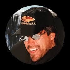 Ignacio Becerra's Instagram, Twitter & Facebook