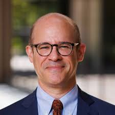 Amazon.co.jp: Adam Chilton: 本、バイオグラフィー、最新アップデート