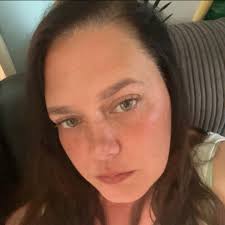 Hank you for letting me join this group 😀 I have just purchased a scroll  saw and looking for advice