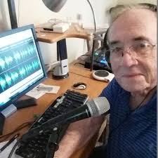 Alan Munro's Instagram, Twitter & Facebook