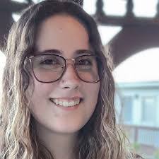 Jaclyn Conrad's Instagram, Twitter & Facebook