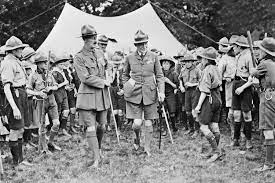 Siapakah nama lengkap bapak pandu dunia. Mengenal Bapak Pramuka Dunia Baden Powell Yang Lahir Pada 22 Februari 1857 Halaman All Kompas Com