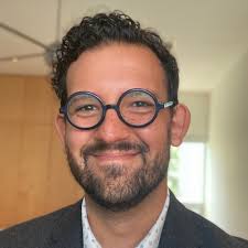 Lisa Bench Nieuwveld Email & Phone Number