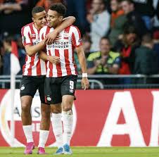 Mohamed ihattaren (mohamed amine ihattaren, born 12 february 2002) is a dutch footballer who plays as a central attacking midfielder for dutch club psv. Ihattaren Neemt Psv Bij De Hand Nrc
