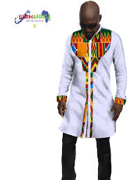 Au cameroun, la mode vestimentaire africaine reprend des couleurs chez les hommes. Chemise Wax Homme Pagne Africain Bermafrica Impex