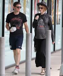Evan Rachel Wood Evan Rachel Wood Home Birth Stylish Outfits