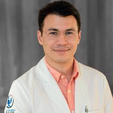 Dr. Fernando Mota Rivero opiniones
