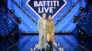 Marcie reeves story showed the bathroom where I freshened